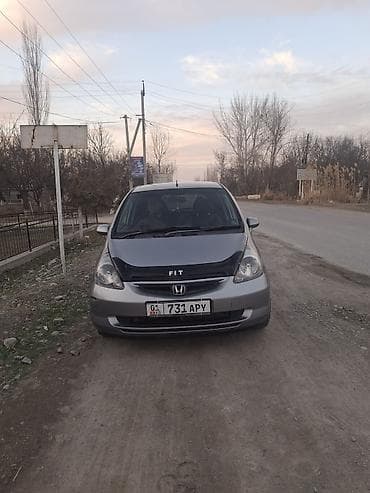 Honda Fit: 2003 г., 1.3 л, Бензин