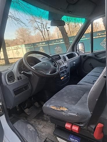 w210 e320: Mercedes-Benz Спринтер: 2004 г., 2.2 л, Механика, Дизель, Фургон — 8
