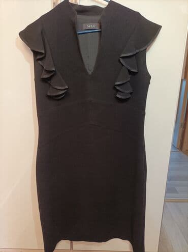 черное короткое платье с открытой спиной: Вечернее платье, Коктейльное, Короткая модель, Без рукавов, 2XL — 3