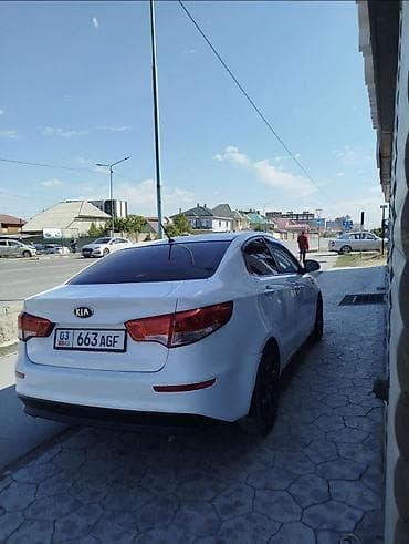 кто рио: Kia Rio: 2015 г., 1.4 л, Автомат, Бензин, Седан — 4