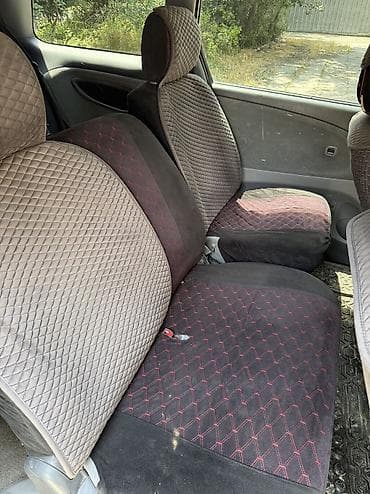 Toyota Estima: 2001 г., 3 л, Автомат, Бензин, Минивэн — 9