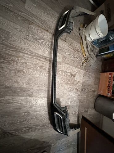 купить парафин в бишкеке: Накладка на бампер Задний Kia, Б/у, Оригинал — 1