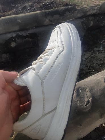 Босоножки, сандалии, шлепанцы: Кеды/слip-on мужские NBGLOBAL - Два варианта верха: белая гладкая — 1