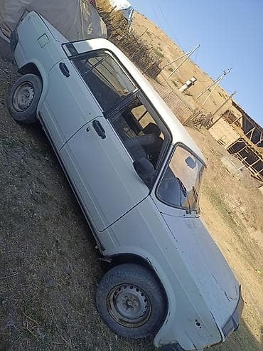 лексус лх 470 тюнинг: Автомобиль седан классического типа, светло-серый цвет кузова. Кузов — 5