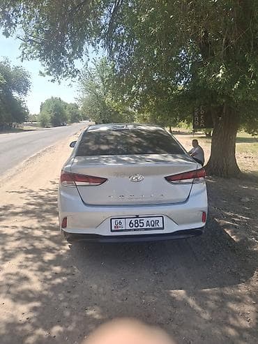 Продажа авто: Hyundai Sonata: 2019 г., Автомат, Газ, Седан — 4