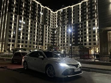 Toyota Camry: 2019 г., 2.5 л, Автомат, Бензин, Седан at lalafo.kg Toyota Camry: 2019 г., 2.5 л, Автомат, Бензин, Седан