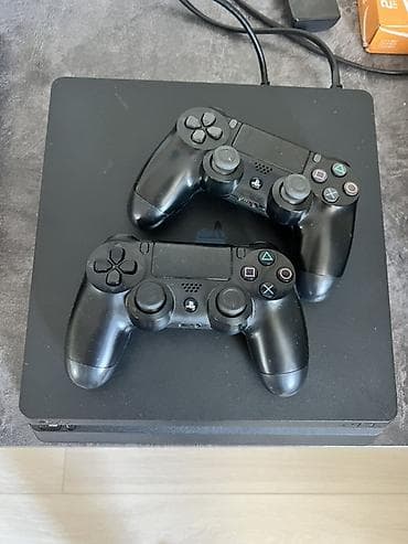Продаю прошитую ps4 slim На 500 гб hen Игры на фото,еще скачаю фифу at lalafo.kg Продаю прошитую ps4 slim На 500 гб hen Игры на фото,еще скачаю фифу