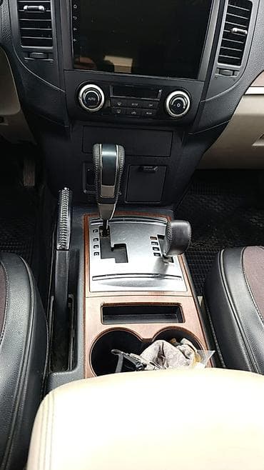 митсубиси монтеро: Mitsubishi Pajero: 2007 г., 3 л, Автомат, Бензин, Внедорожник — 7