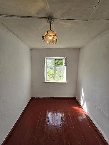 Дома: ✨ Продаётся дом в с. Сокулук ✨ 🏡 Характеристики: • Участок - 8 соток — 6