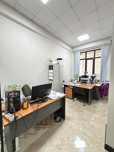 Кыймылсыз мүлк: Кеңселерди ижаралоо, 190 м², Турак комплексинде, 1-катар, Жабдуулары менен, Өзүнчө ашканасы менен — 8