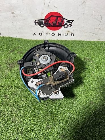 Вентилятор Mercedes-Benz