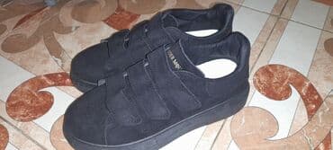 женская модельная обувь больших размеров: Кроссовки, 38.5, 39, Alexander McQueen, Новый, цвет - Черный, Самовывоз — 1