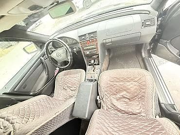 Mercedes-Benz C-Class: 1995 г., 2.2 л, Автомат, Газ, Седан — 5