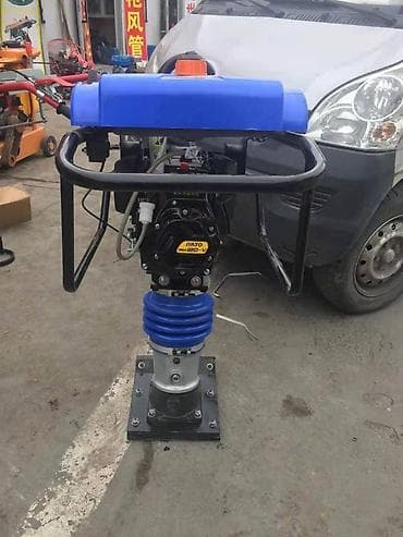 трамбовка грунта: Бензиновая вибротрамбовка (трамбовка-«лягушка») для уплотнения грунта — 1