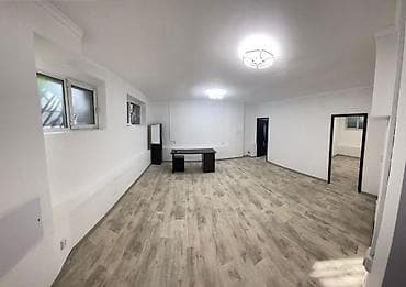 Коммерциялык мүлк: Кеңселерди ижаралоо, 105 м², Турак комплексинде, Өзүнчө кире бериши менен, Өзүнчө санитардык түйүнү менен — 2
