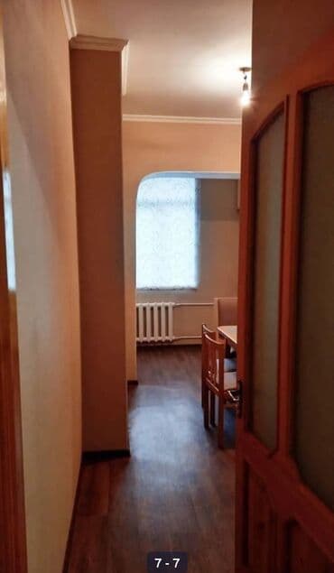 продаю квартиру 10 микрорайон: 3 комнаты, 80 м², 106 серия, 6 этаж — 2