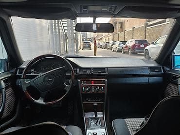 порог acura: Mercedes-Benz W124: 1994 г., 3.2 л, Автомат, Бензин, Седан — 6