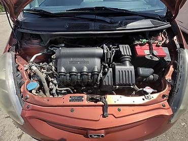 дамкрат авто: Honda Jazz: 2007 г., 1.3 л, Автомат, Бензин, Хэтчбэк — 9