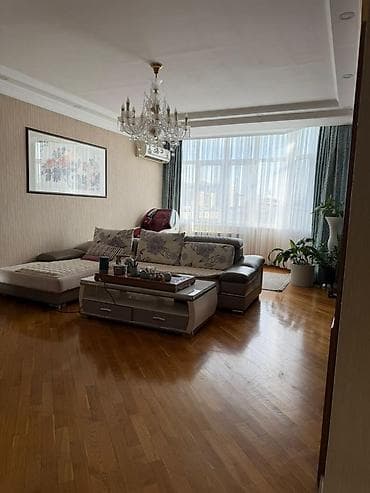 Квартиры: 3 комнаты, 133 м² — 4