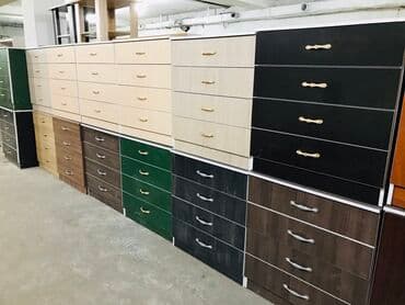 тумбы комоды с зеркалом: Комоды 
Разные цвета 
Всегда в наличии — 1