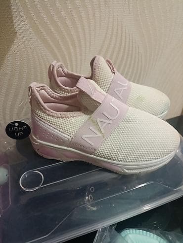 Детская обувь: Кроссовки детские Nautica Light Up - Модель: slip-on без шнурков — 1