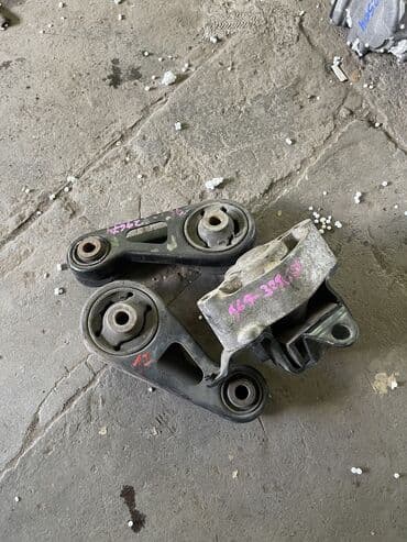 подушка двигатель: HNW20 #1 NZ-FXE
Подушка двигателя — 3