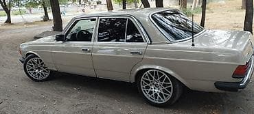 козырек 124: Mercedes-Benz W123: 1985 г., 2 л, Механика, Бензин, Седан — 3