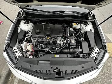 Toyota Camry: 2018 г., 2.5 л, Автомат, Гибрид, Седан — 8