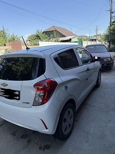 neta x: Chevrolet Spark: 2020 г., 1 л, Автомат, Бензин, Хэтчбэк — 4