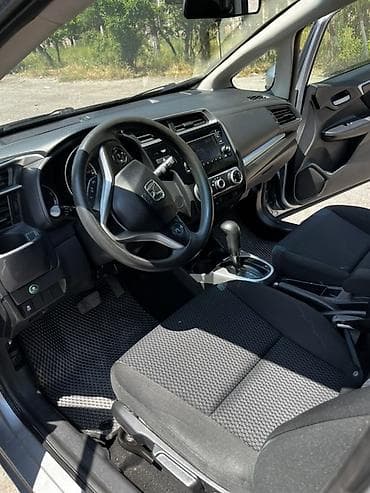 baic eu5: Honda Fit: 2019 г., 1.5 л, Автомат, Бензин, Хэтчбэк — 6