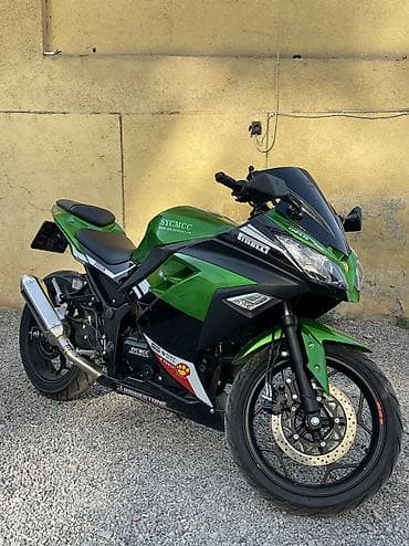 Продаётся спортивный мотоцикл в хорошем внешнем состоянии. 🏍️ Яркий at lalafo.kg Продаётся спортивный мотоцикл в хорошем внешнем состоянии. 🏍️ Яркий