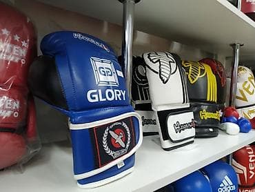 Боксеркие перчатки перчатки для бокса в спортивном магазине SPORTWORLD