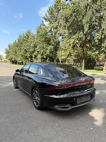 carplay android: Hyundai Grandeur: 2021 г., Седан — 10