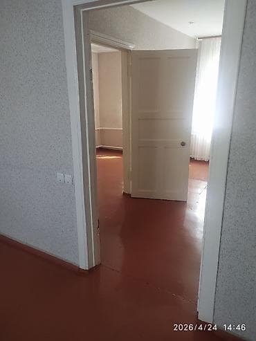 дом в кашка суу: Изолированными комнатами и большой кухней. - Планировка: несколько — 5