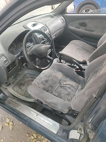 фиат панда: Mitsubishi Carisma: 1997 г., 1.6 л, Механика, Бензин, Седан — 2