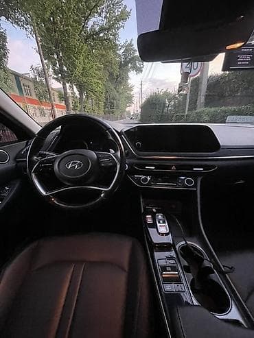yuan plus byd: Hyundai Sonata: 2019 г., 2 л, Автомат, Газ, Седан — 3