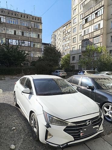 елантра 2017: Hyundai Elantra: 2019 г., Бензин, Седан — 5