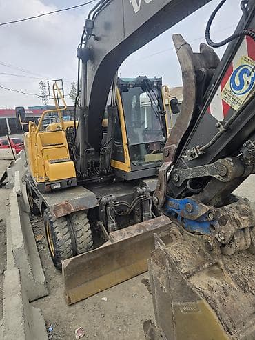 эвакуатор манупулятор: Экскаватор, Volvo, 2015 г., Колесный — 2