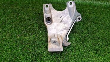 n52: Кронштейн двигателя Е60 N52 6 770 940 Год 2002 В отличном состоянии — 4