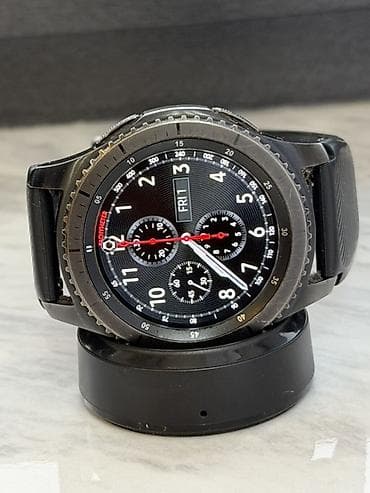 Умные часы Samsung Gear S3 Frontier (темно-серые) - Вращающийся