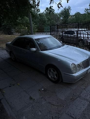 ls 400: Mercedes-Benz E-Class: 2000 г., Автомат, Седан — 3