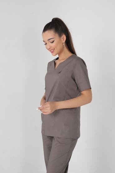 Тонометры: Мед костюм "Женева" -Очень красиво сидит -Имеет приталенный силует — 21