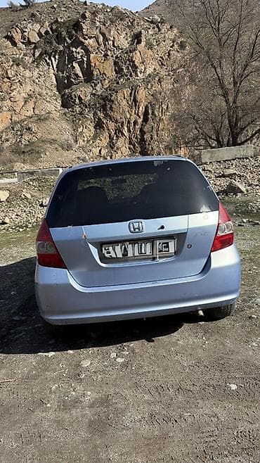 хонда фит 2: Honda Fit: 2002 г., 1.3 л, Автомат, Бензин, Хэтчбэк — 2