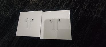 Apple AirPods (зарядный футляр) - Беспроводные наушники True Wireless