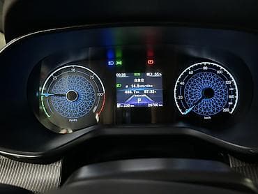 corolla runx: JMEV : 2023 г., Робот, Электромобиль, Лифтбек — 5