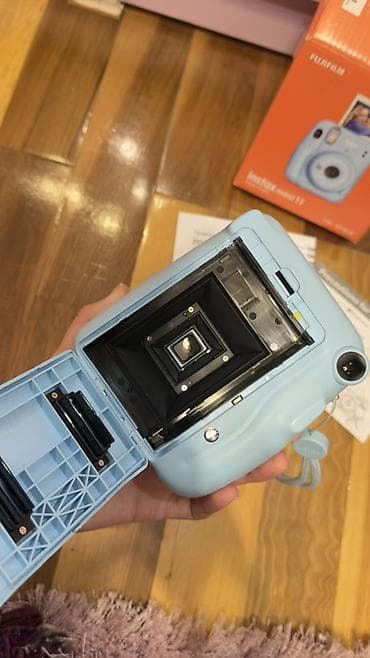 canon 9g: Fujifilm Instax mini 11 (Sky Blue) — мгновенная камера. По фоткалась — 3
