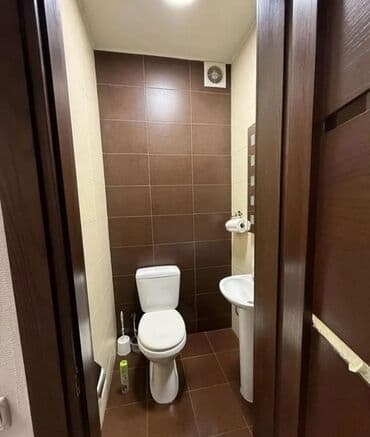 open space: Сдаю Офис, 100 м², В жилом комплексе, С видом на горы, С оборудованием, С отдельной кухней — 5