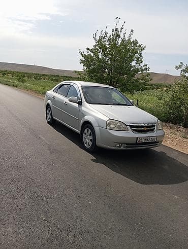 бишкек мотоцикл: Chevrolet Lacetti: 2010 г., 1.6 л, Кол менен иштөөчү, Бензин — 1