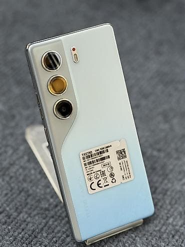 Техника и электроника: Tecno Camon s, Б/у, 256 ГБ, цвет - Синий, 2 SIM — 1