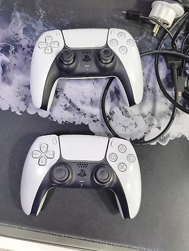 android avto: Игровая консоль Sony PlayStation 5 (версия с дисководом), диск UFC 5 — 5